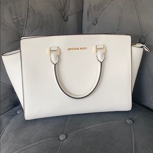 Michael Kors Selma White (Large)